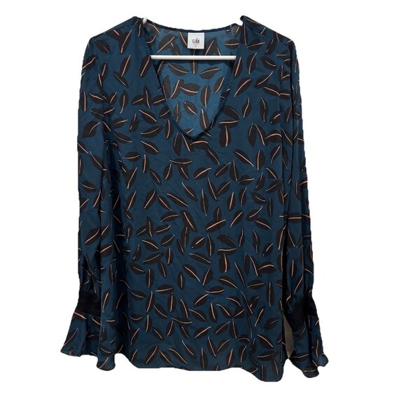 CAbi style 3763 shadow leaf blouse long sleeve size L Bell Sleeves Design - Picture 3 of 8